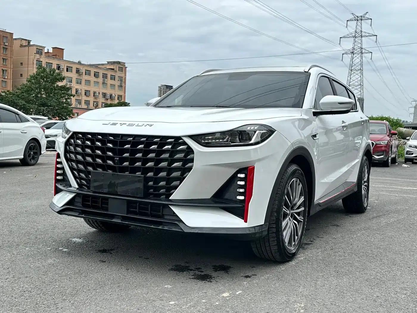 Jetour X70 PRO 2024 1.5T DCT Peanut Edition 5-seater — миниатюра 1