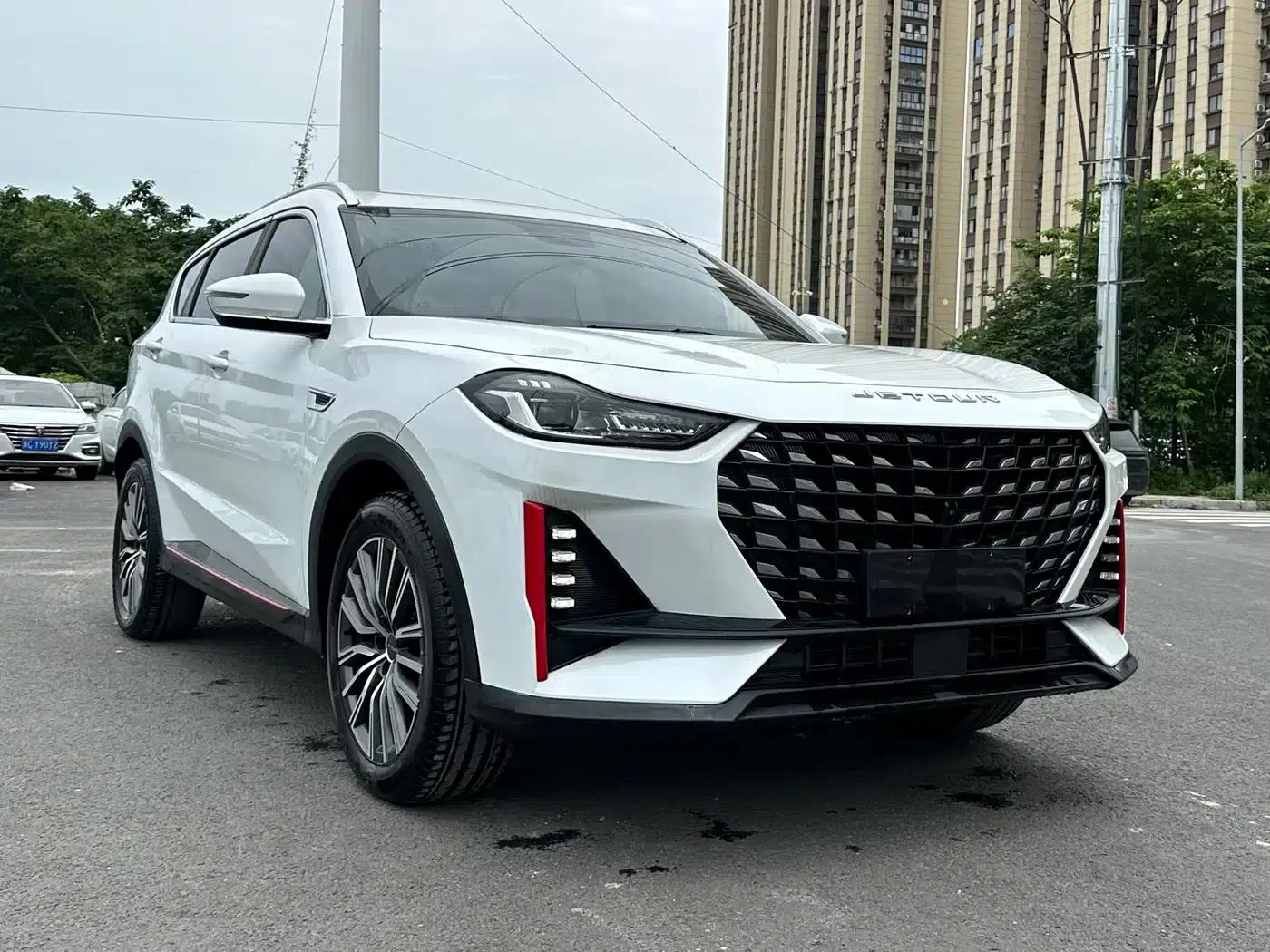 Jetour X70 PRO 2024 1.5T DCT Peanut Edition 5-seater — миниатюра 3