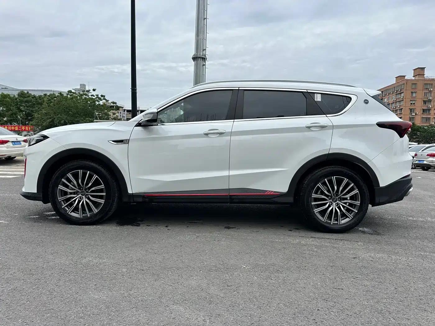 Jetour X70 PRO 2024 1.5T DCT Peanut Edition 5-seater — миниатюра 5