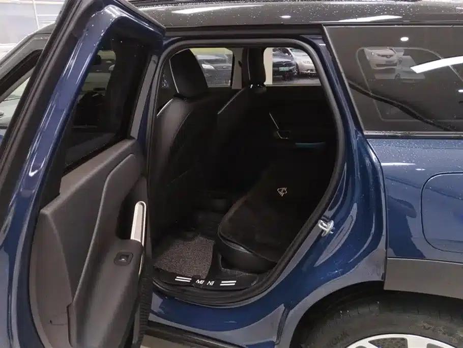 2024 Electric MINI Aceman E Classic — миниатюра 11
