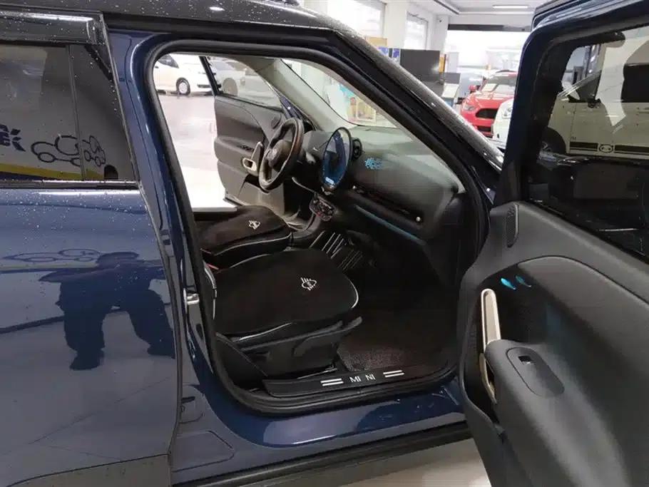 2024 Electric MINI Aceman E Classic — миниатюра 8