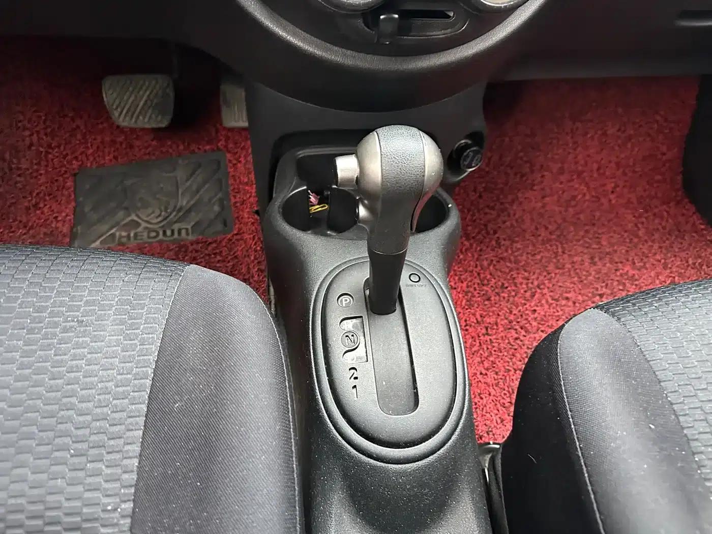 March 2010 1.5L Automatic Easy-Display Edition — миниатюра 10