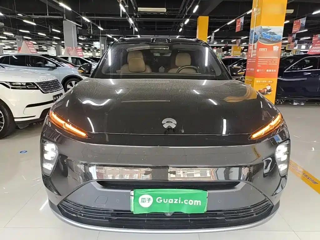 NIO ES8 2024 100kWh Signature Edition — миниатюра 3