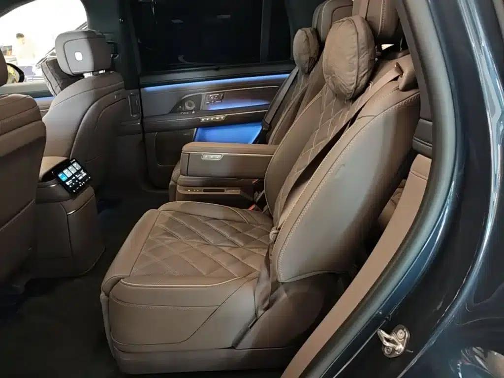 NIO ES8 2026 Model Six-Seat Executive Signature Edition — миниатюра 17