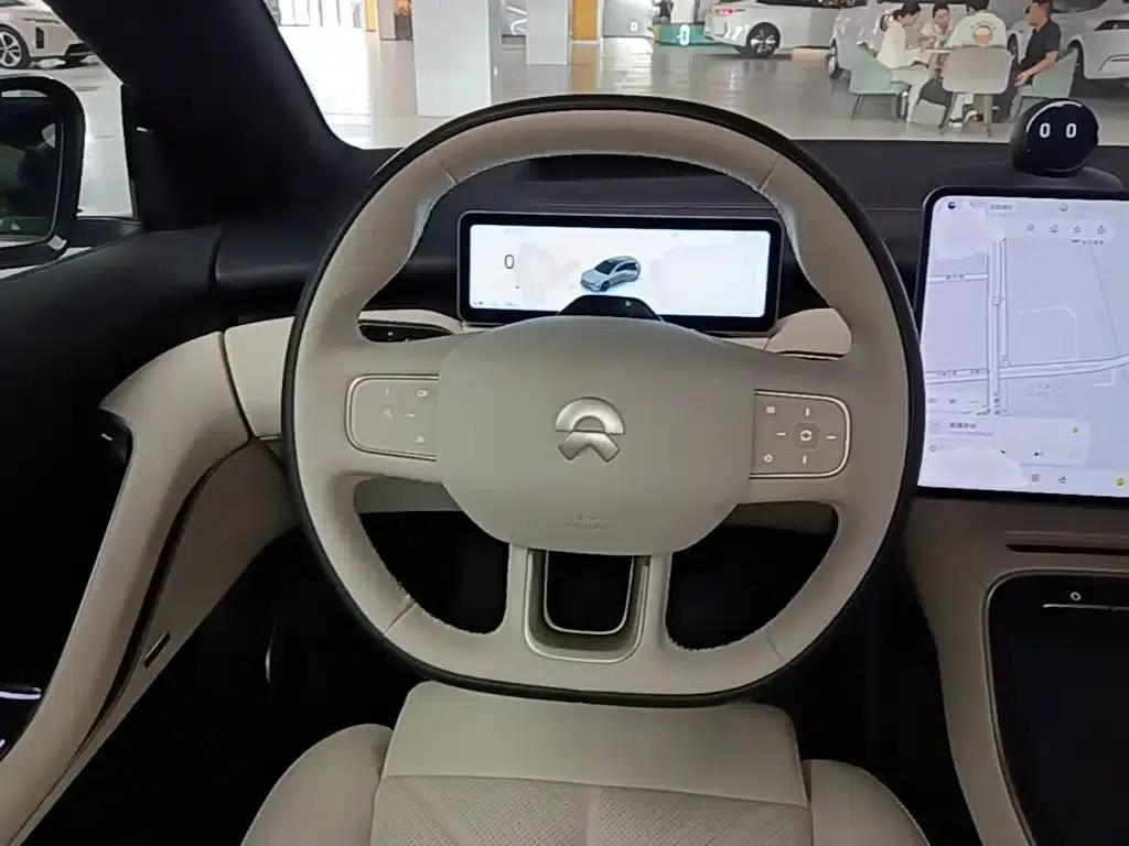 NIO ET5T 2025 75kWh Touring — миниатюра 11