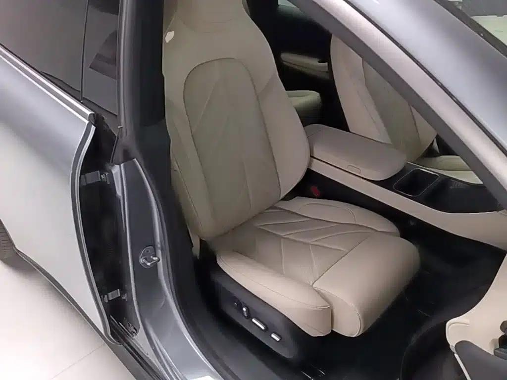 NIO ET5T 2025 75kWh Touring — миниатюра 25