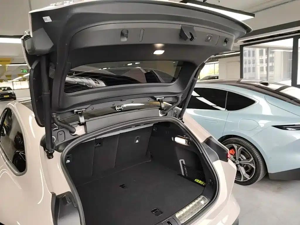 NIO ET5T 2023 75kWh Touring — миниатюра 19