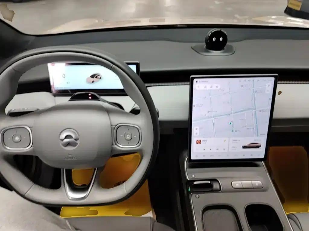 NIO ET5T 2023 75kWh Touring — миниатюра 10