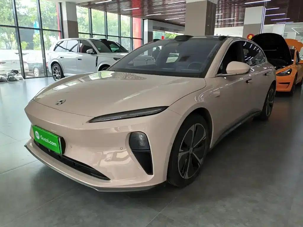 NIO ET5T 2023 75kWh Touring — миниатюра 1