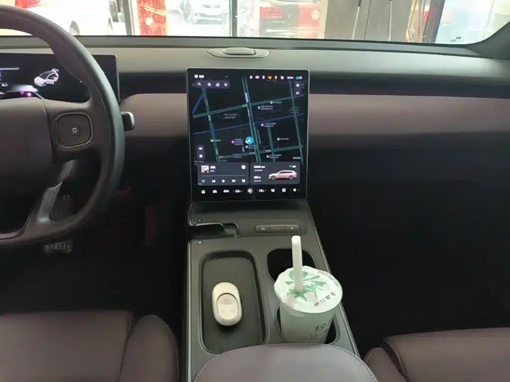 NIO ET5T 2023 75kWh Touring — миниатюра 13