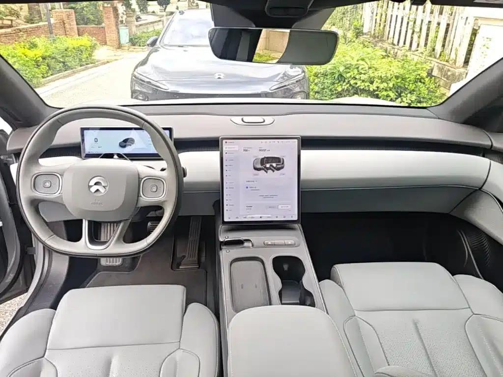 NIO ET5T 2024 Model 75kWh Touring — миниатюра 10
