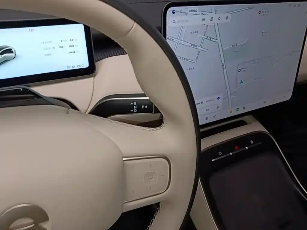 NIO ET5T 2025 75kWh Touring — миниатюра 14