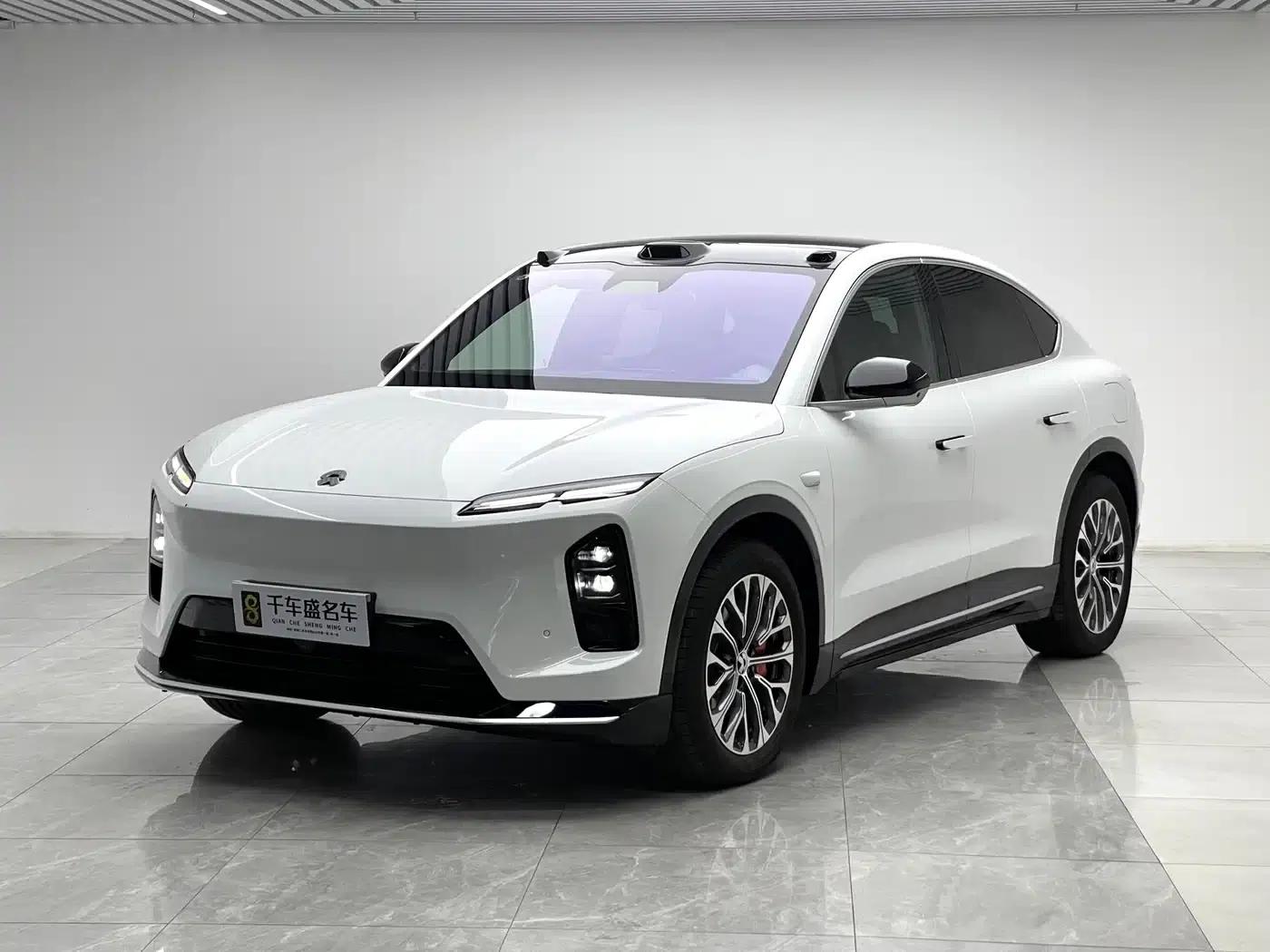 NIO EC6 2025 model 75kWh — миниатюра 1