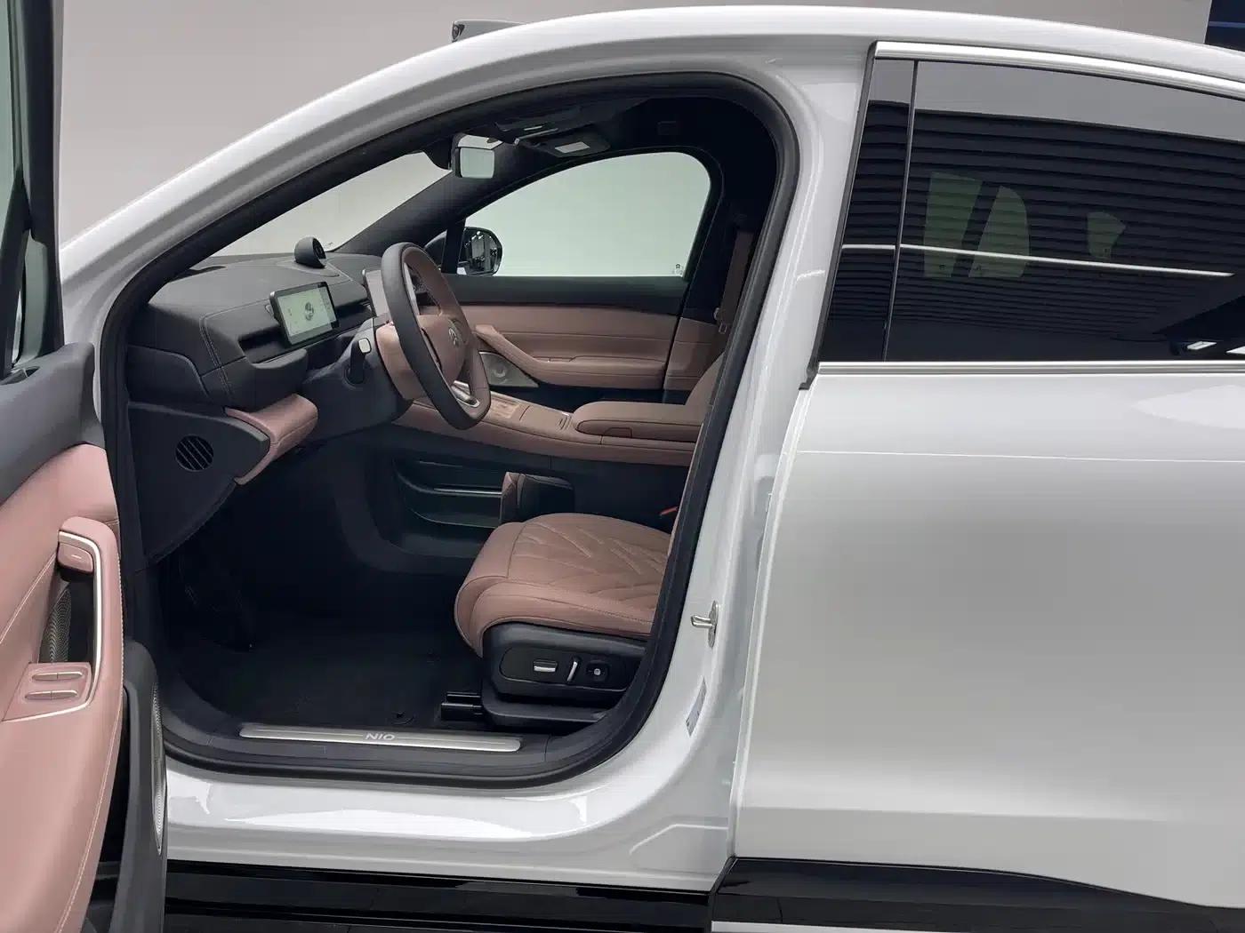 NIO EC6 2025 model 75kWh — миниатюра 16