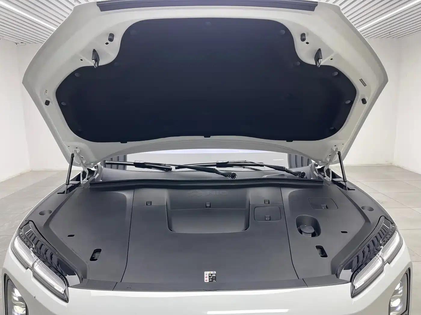 NIO EC6 2025 model 75kWh — миниатюра 9