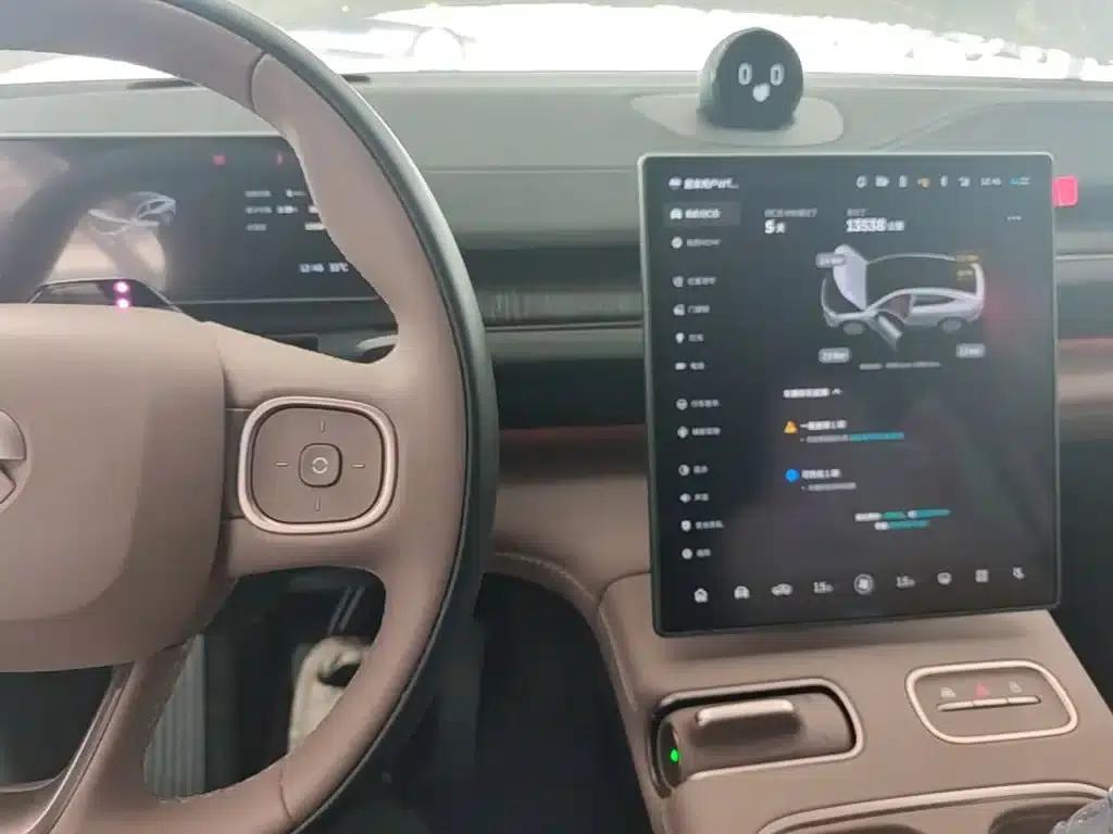 NIO EC6 2023 model 75kWh — миниатюра 13