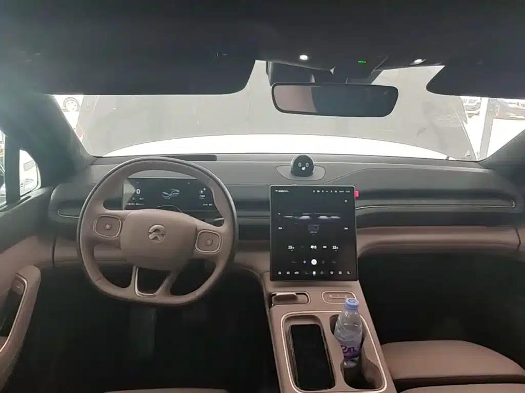 NIO EC6 2023 model 75kWh — миниатюра 10