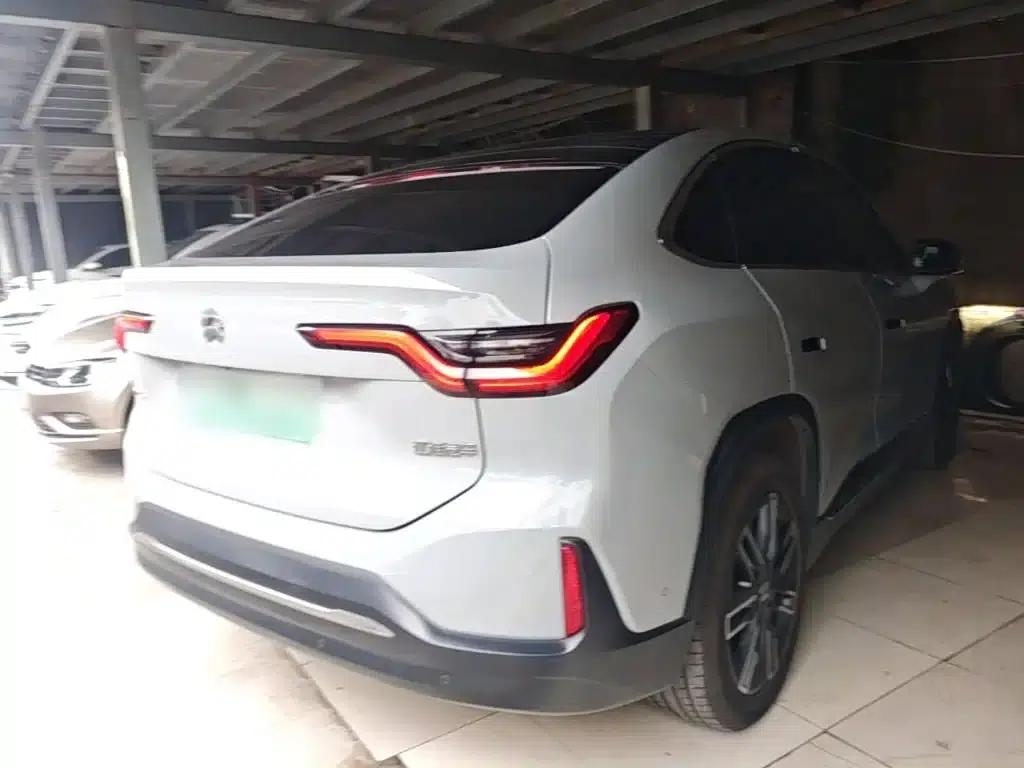 NIO EC6 2020 615KM Performance Edition — миниатюра 7