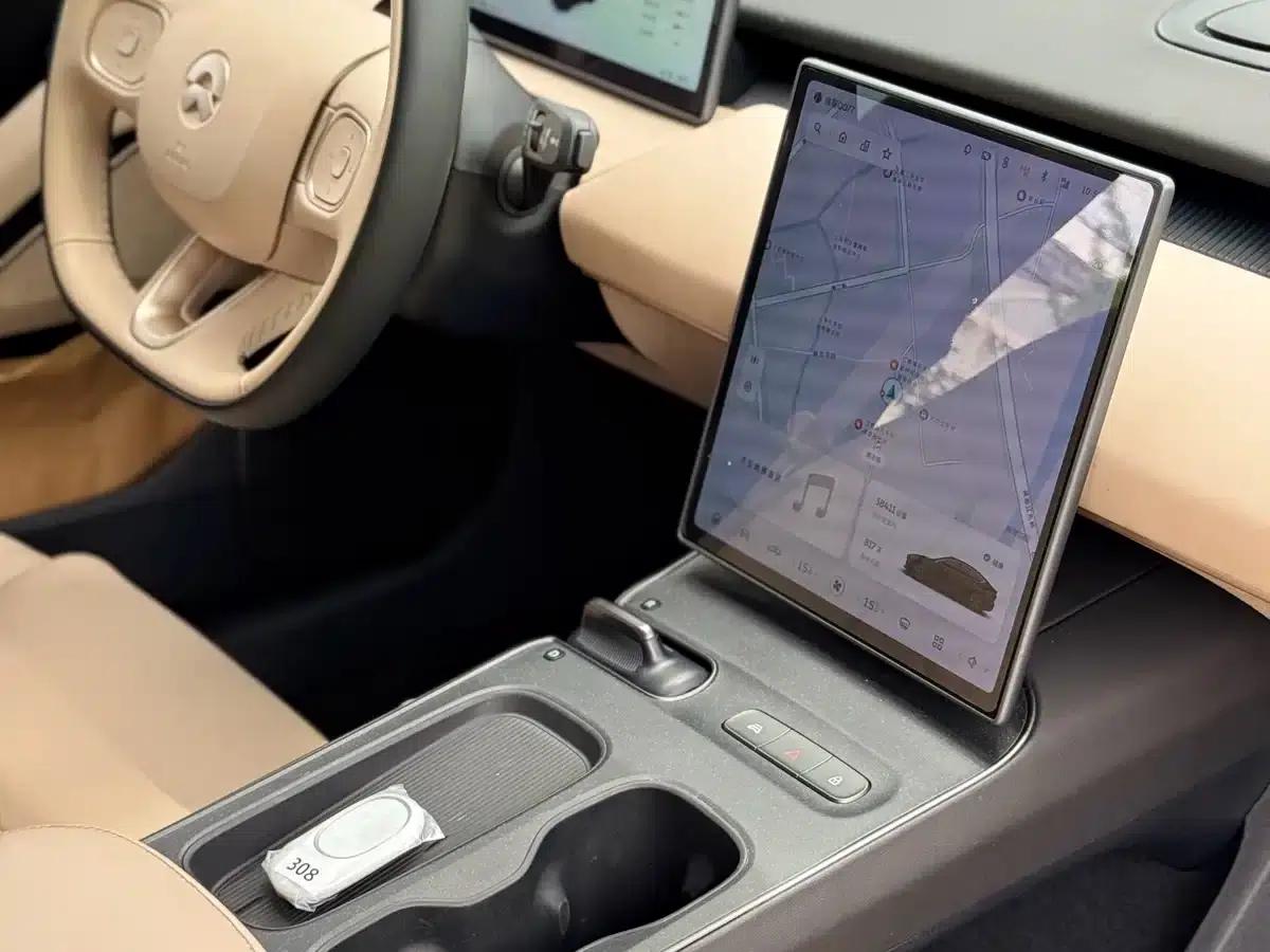NIO ET5 2022 model 75kWh — миниатюра 11