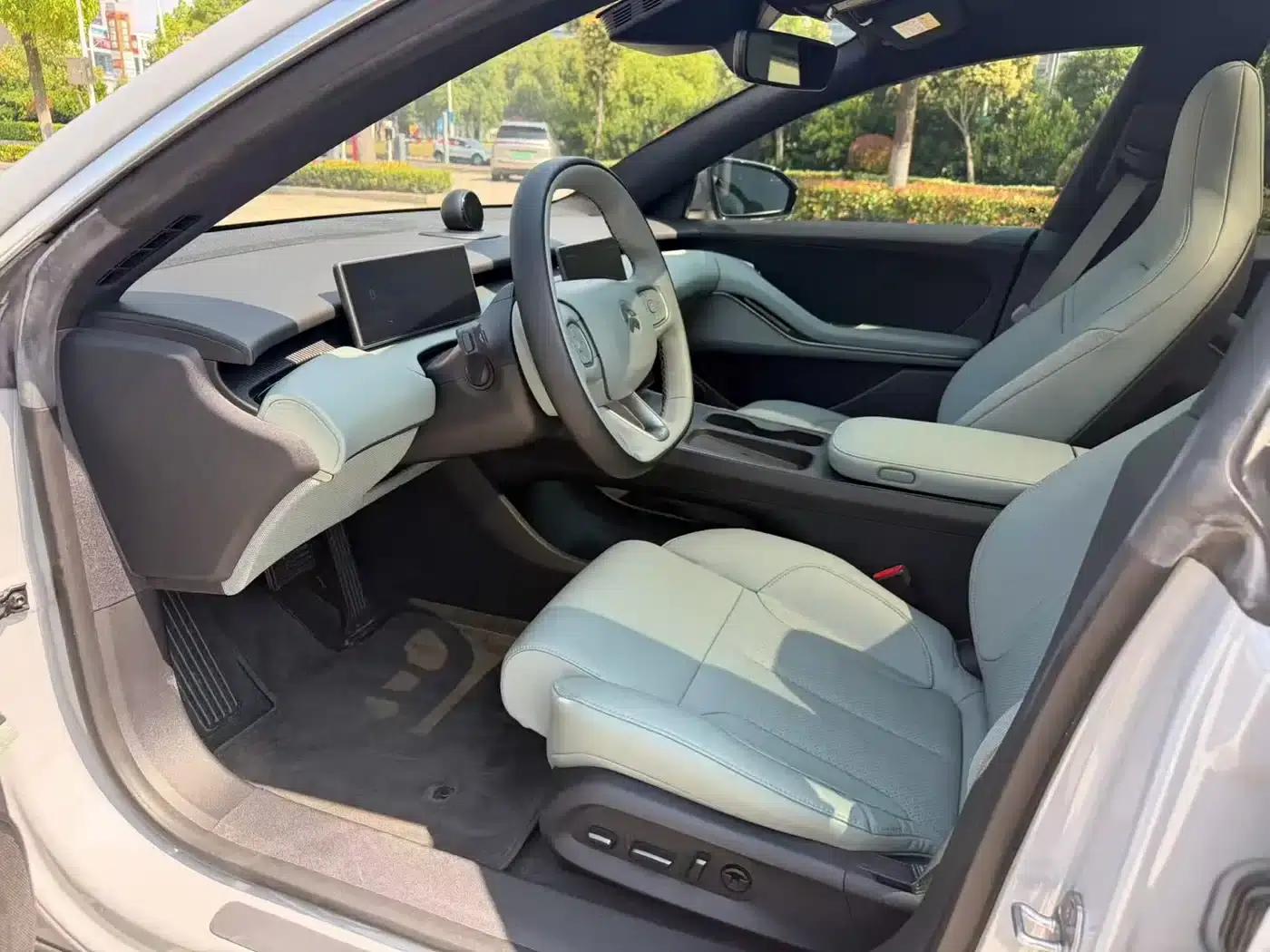NIO ET5 2022 model 75kWh — миниатюра 5