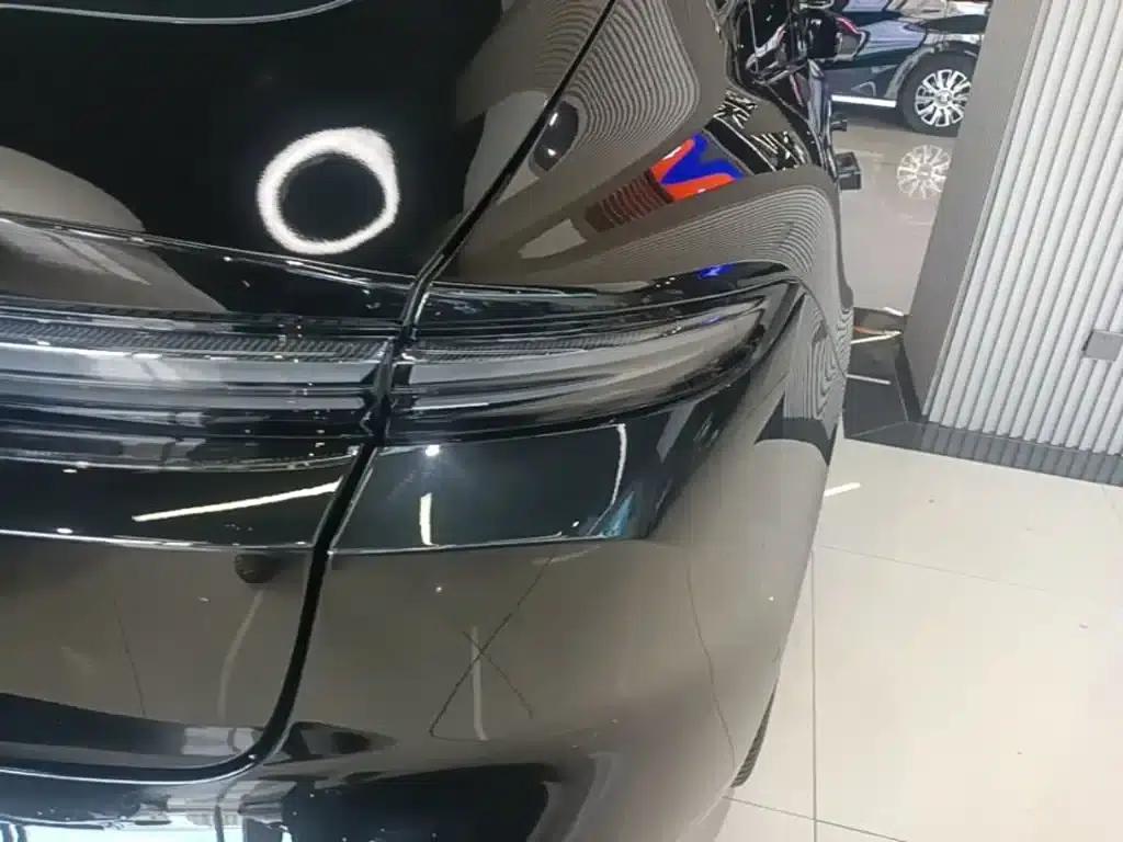 NIO ET5 2022 model 75kWh — миниатюра 8