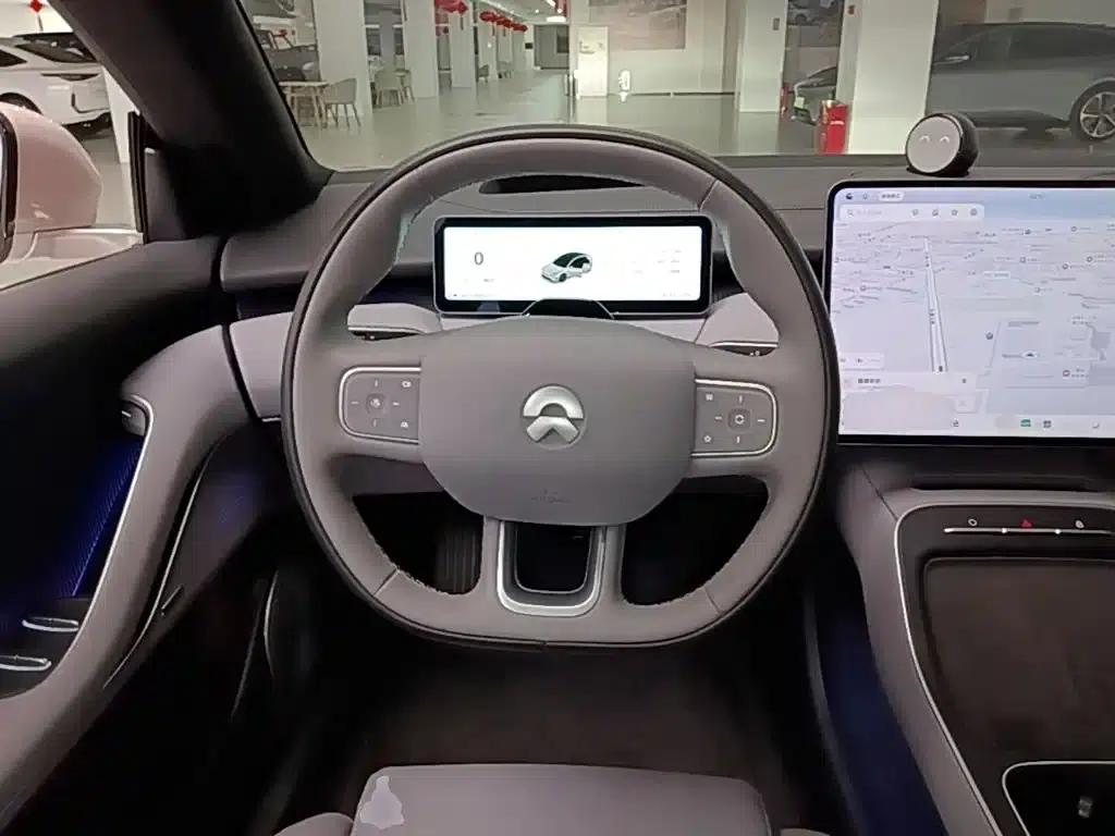 NIO ET5 2025 model 75kWh — миниатюра 11