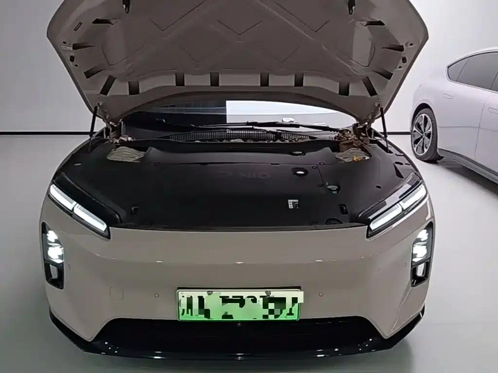 NIO ET5 2025 model 75kWh — миниатюра 20