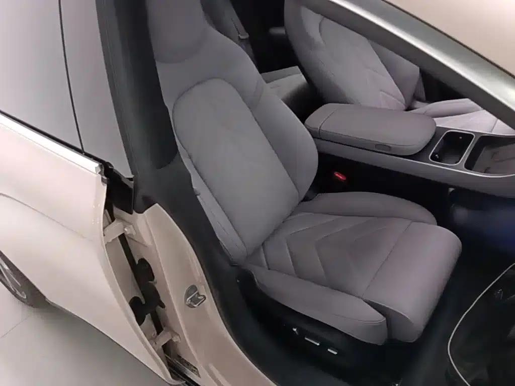 NIO ET5 2025 model 75kWh — миниатюра 25