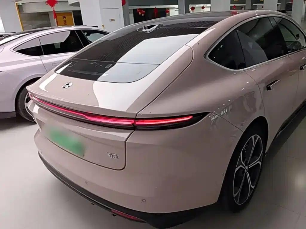 NIO ET5 2025 model 75kWh — миниатюра 6