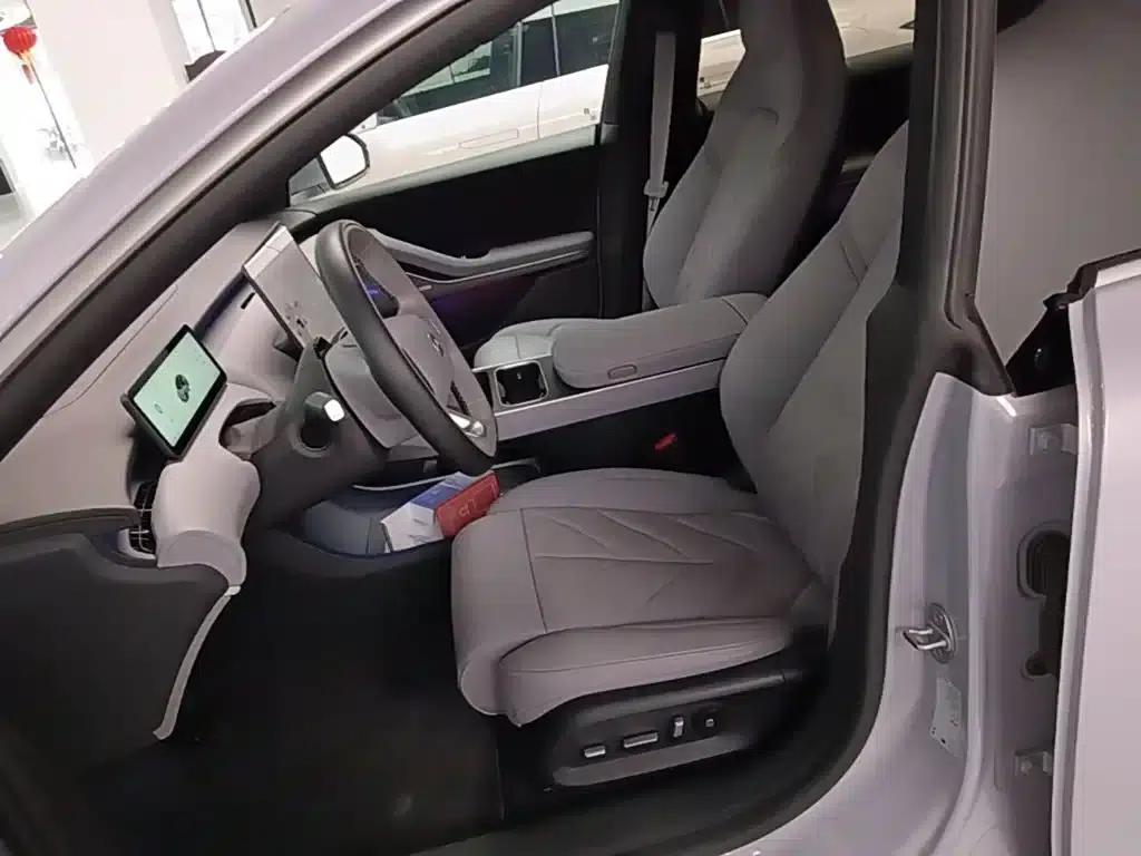NIO ET5 2025 model 75kWh — миниатюра 15