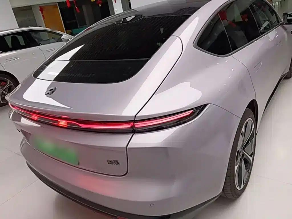 NIO ET5 2025 model 75kWh — миниатюра 6
