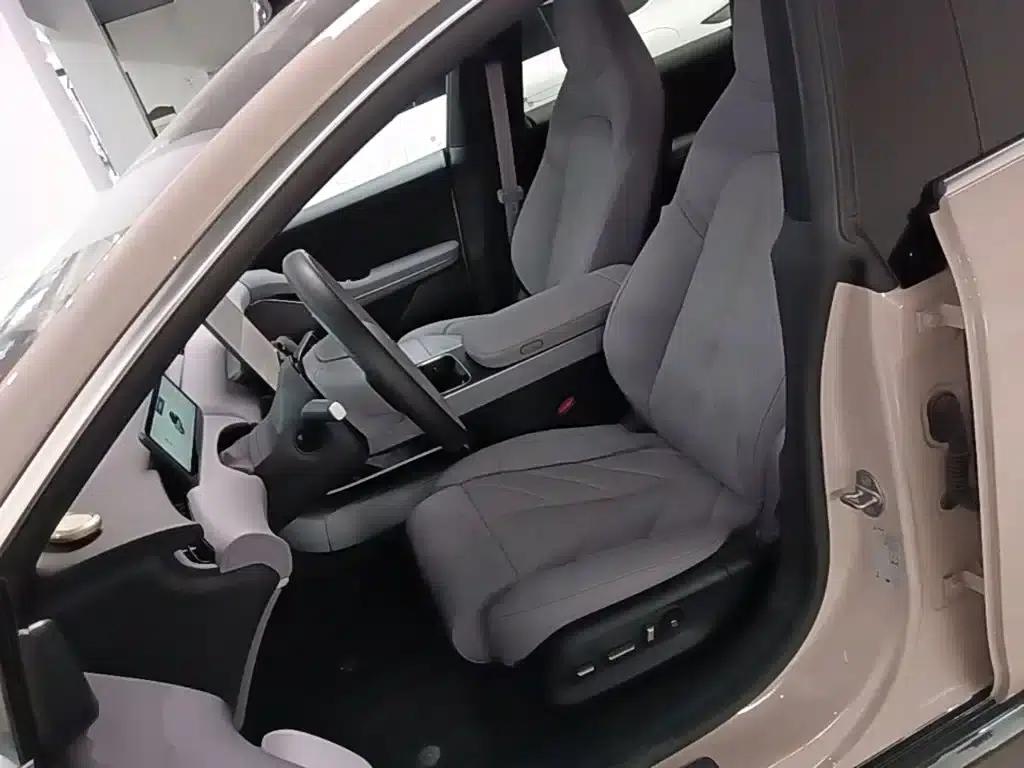 NIO ET5 2025 model 75kWh — миниатюра 15