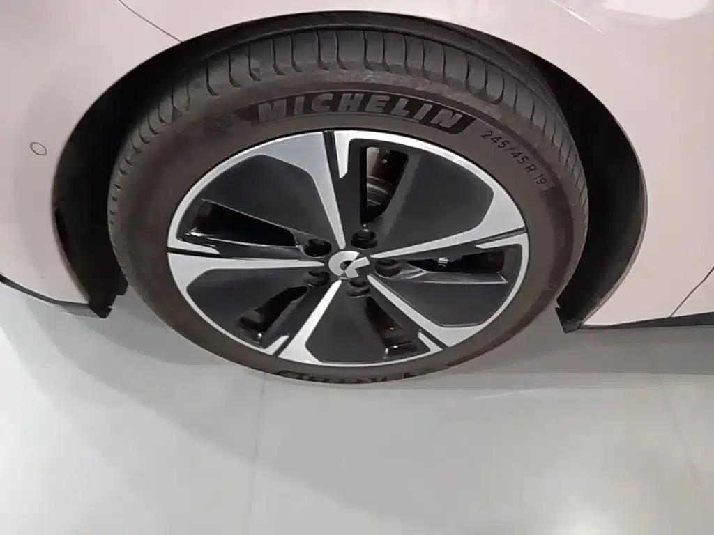 NIO ET5 2025 model 75kWh — миниатюра 23