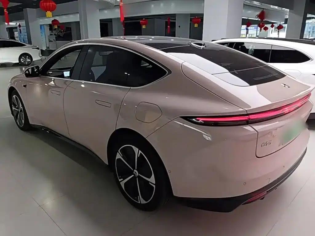 NIO ET5 2025 model 75kWh — миниатюра 5