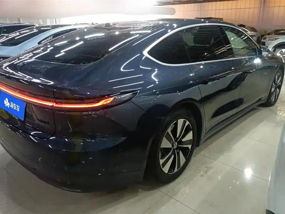 NIO ET7 2022 model 75kWh — миниатюра 3