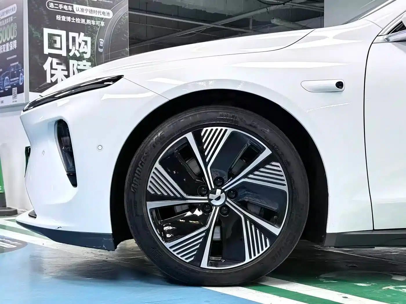 NIO ET7 2024 75kWh Executive Edition — миниатюра 21
