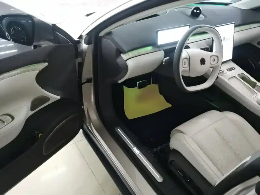 NIO ET7 2024 75kWh Executive Edition — миниатюра 16