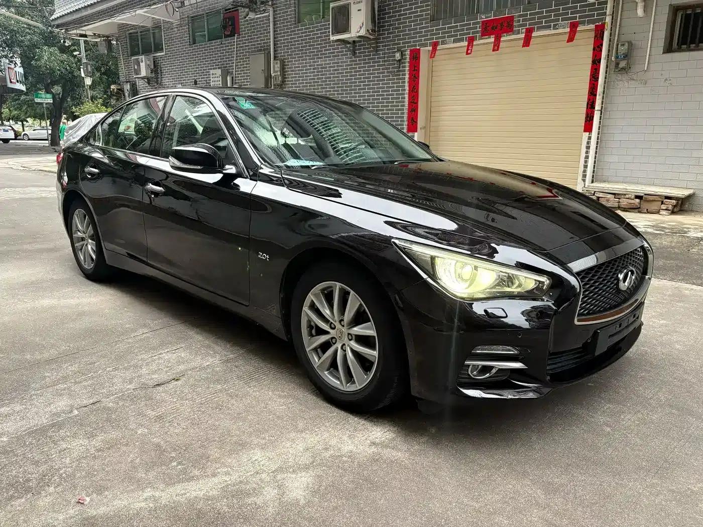 Infiniti Q50 2014 2.0T Luxury Edition — миниатюра 2