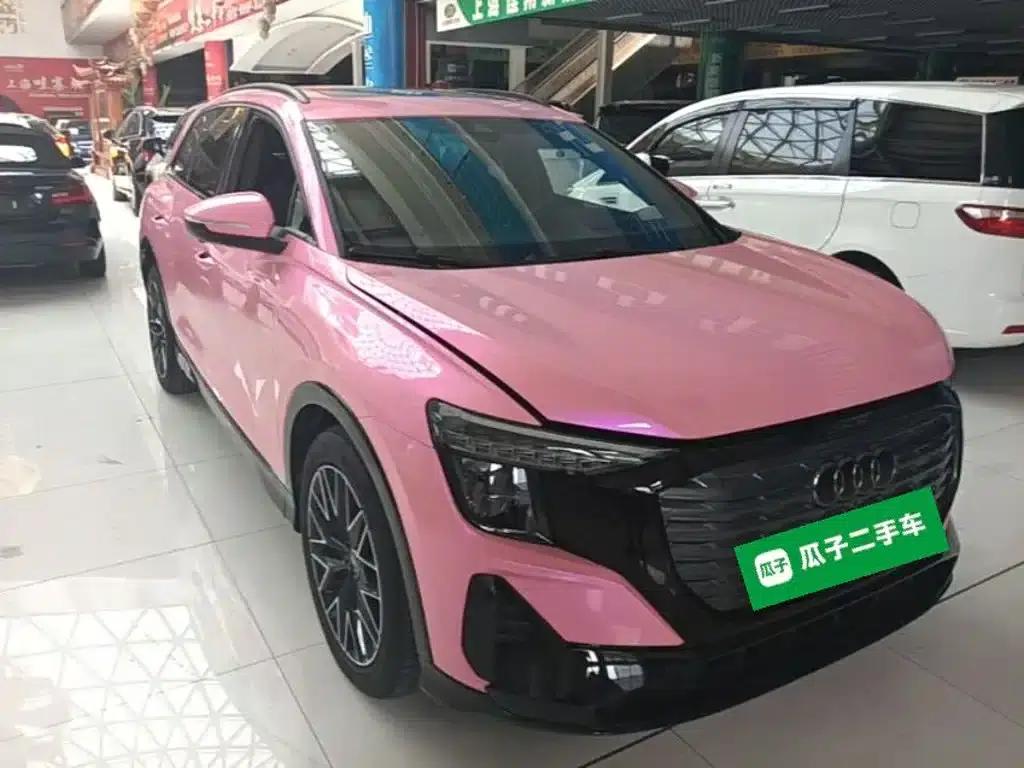 Audi Q5 e-tron 2023 Model 40 e-tron Star Edition Mech Suit — миниатюра 4