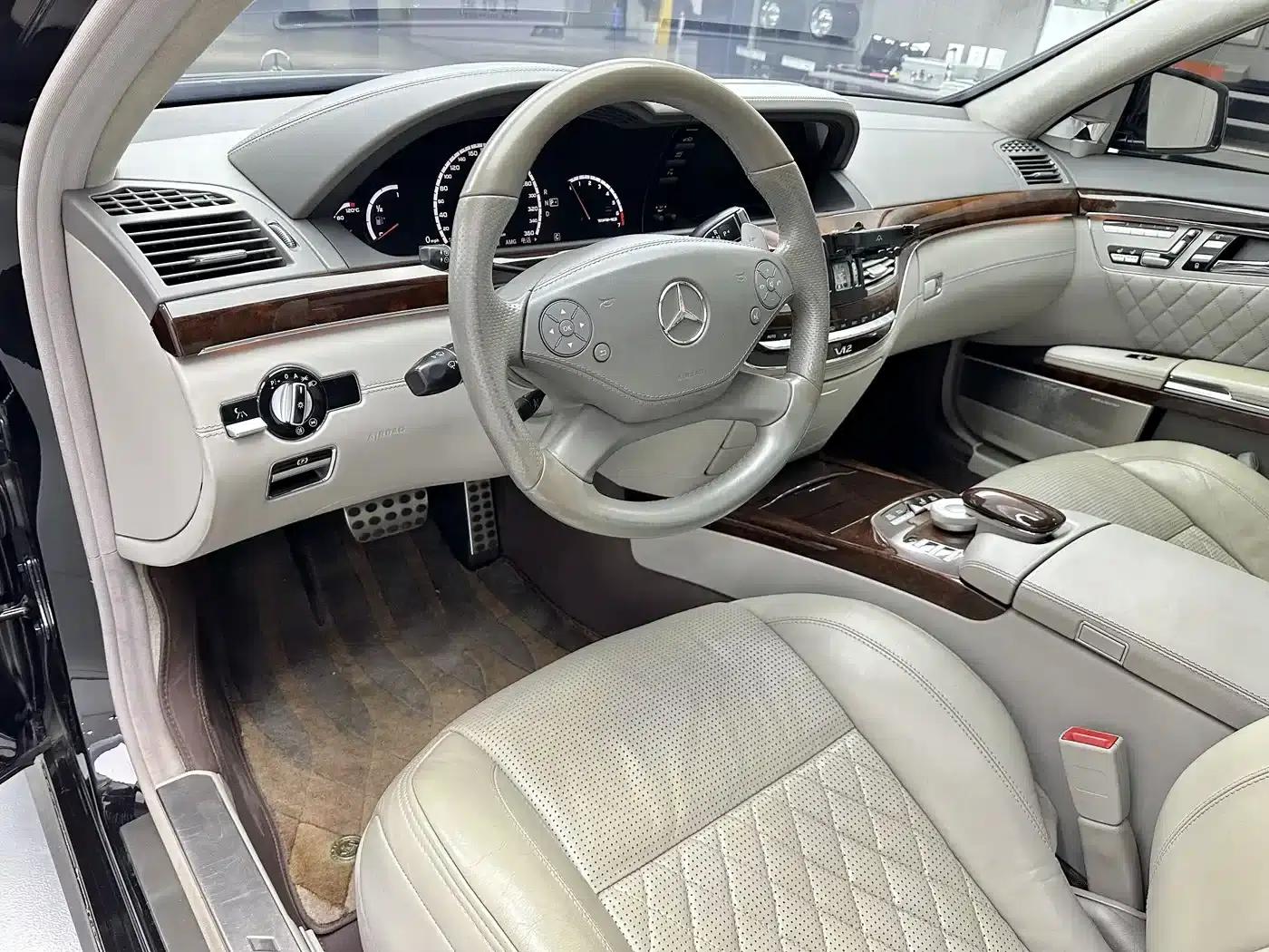 2010 Mercedes-Benz S-Class AMG S 65 — миниатюра 13