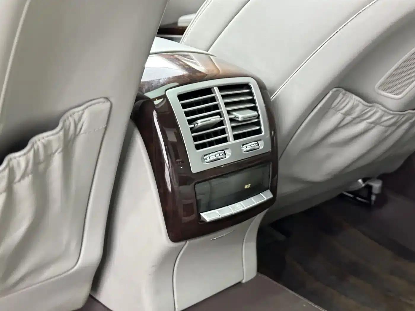 2010 Mercedes-Benz S-Class AMG S 65 — миниатюра 19