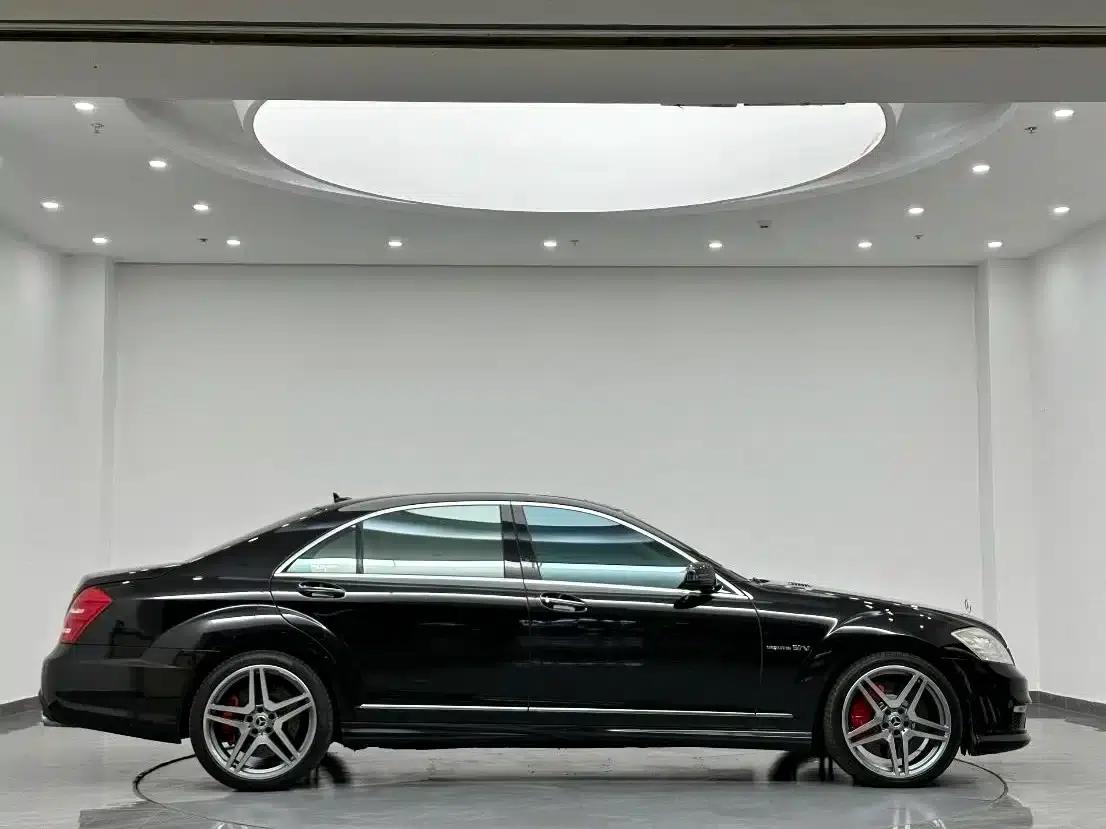2010 Mercedes-Benz S-Class AMG S 65 — миниатюра 3