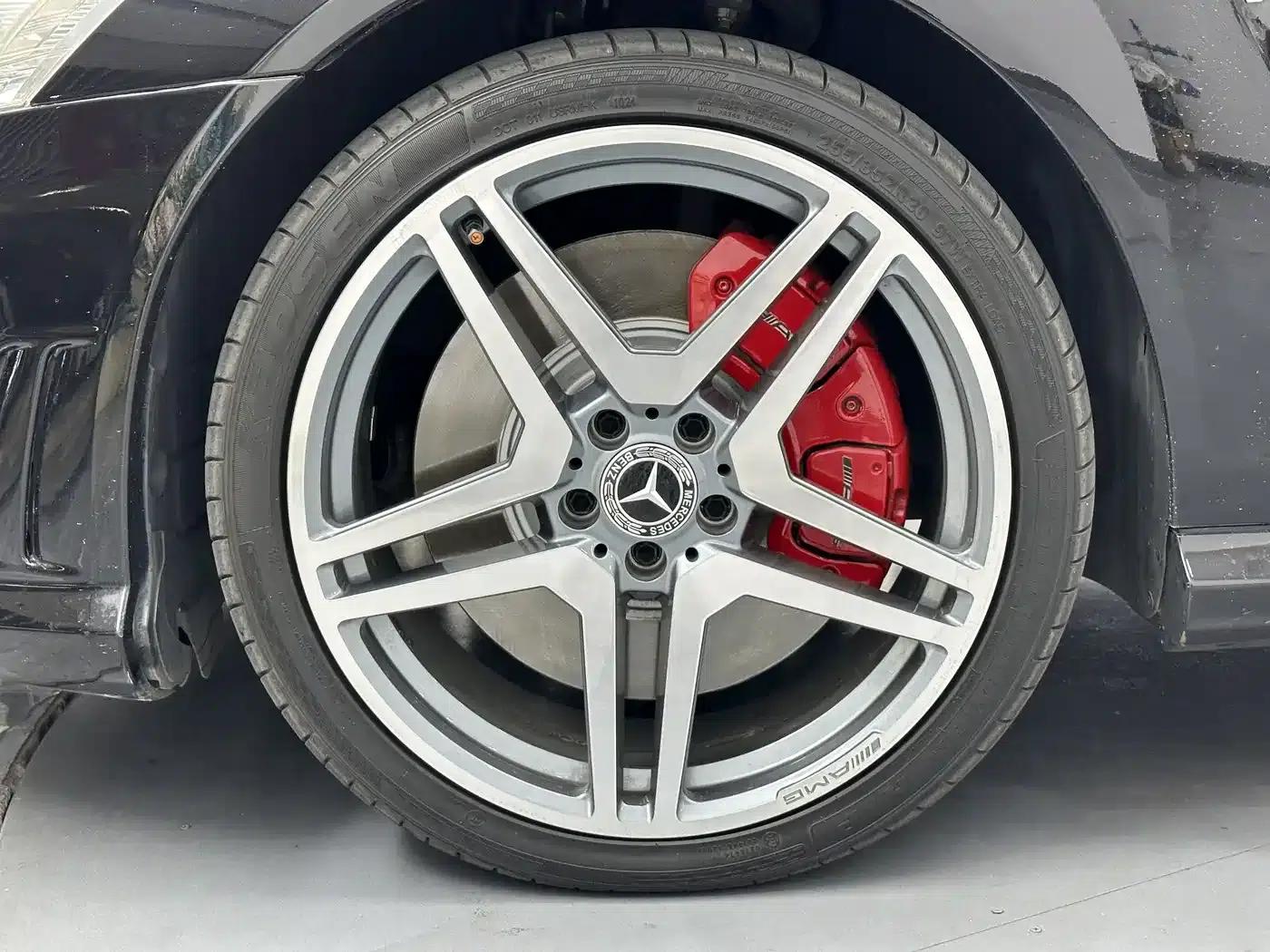 2010 Mercedes-Benz S-Class AMG S 65 — миниатюра 29