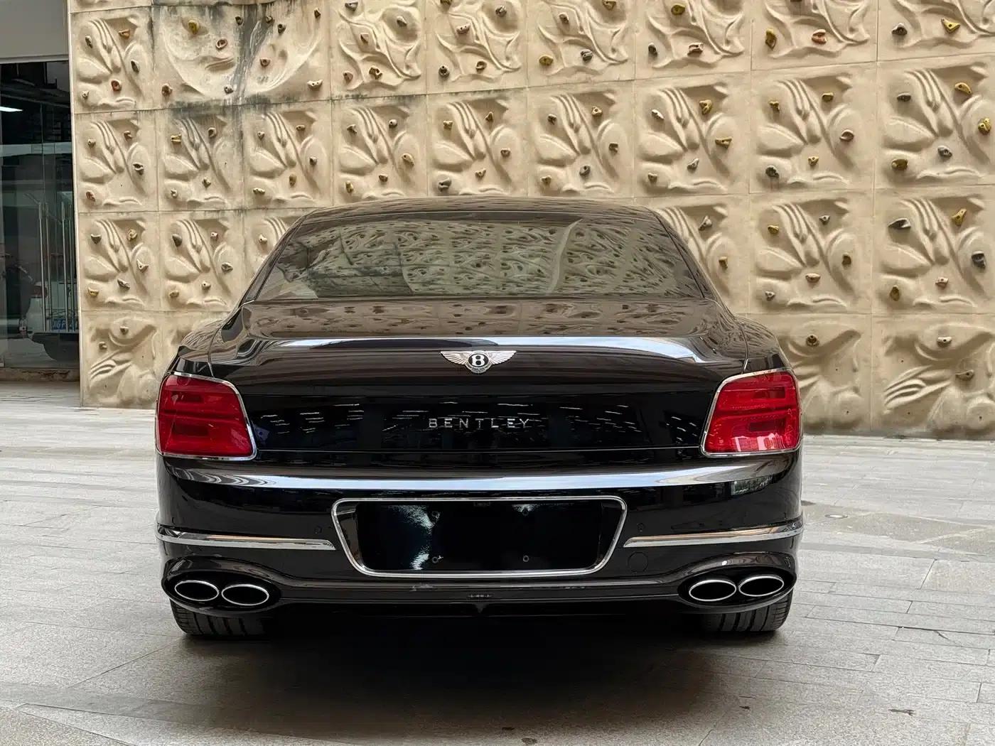 2022 Flying Spur Plug-in Hybrid 2.9T V6 — миниатюра 6
