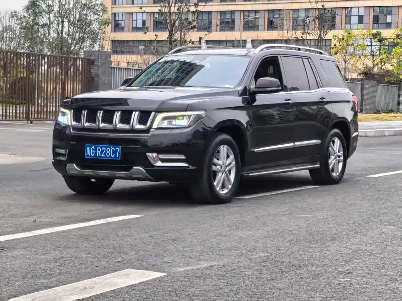 Beijing BJ90 2016 3.0T Government Edition — миниатюра 1