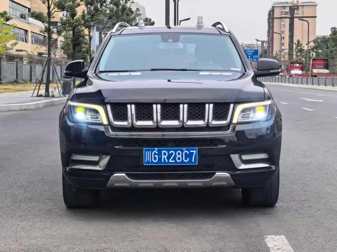Beijing BJ90 2016 3.0T Government Edition — миниатюра 2