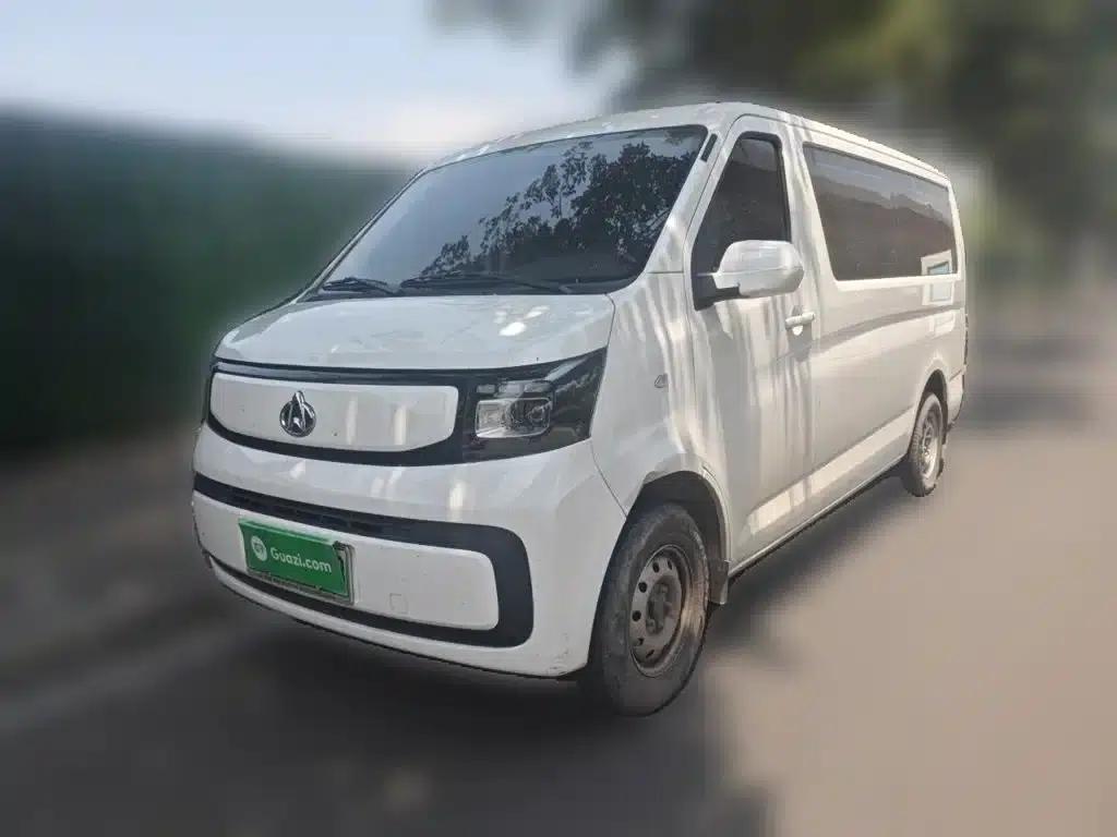 Changan Ruixing EM80 2025 Passenger Edition Comfort Model 6 Seats 300km Range Double Door — миниатюра 2