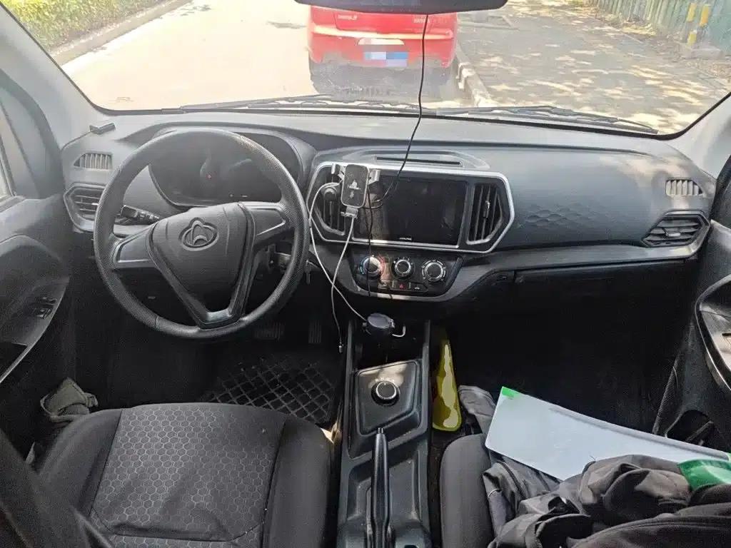 Changan Ruixing EM80 2025 Passenger Edition Comfort Model 6 Seats 300km Range Double Door — миниатюра 13