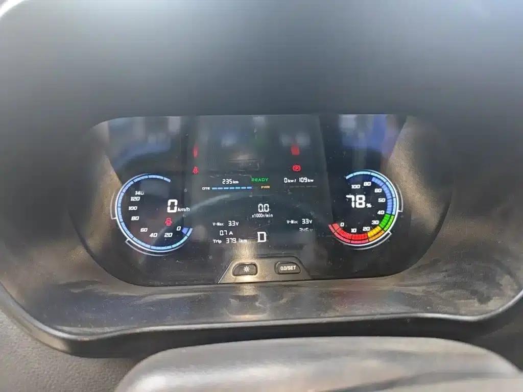 Changan Ruixing EM80 2025 Passenger Edition Comfort Model 6 Seats 300km Range Double Door — миниатюра 4