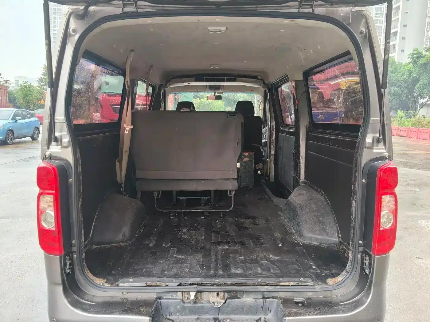 Changan Ruixing M90 2018 2.0L Comfort CNG Flat Top Hatchback 6-Seater 4G94S — миниатюра 14